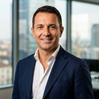 Портрет Марко Р., предпринимателя из Милана